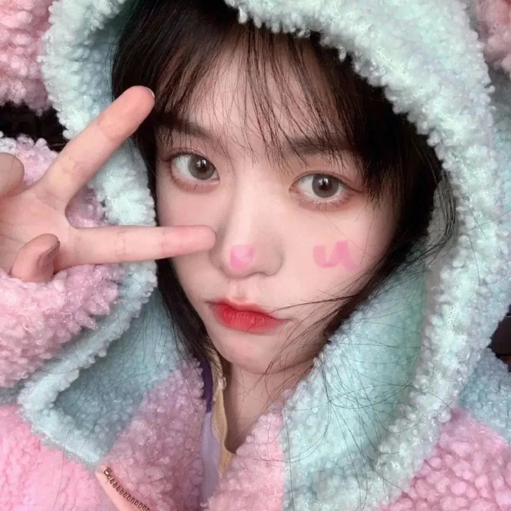 与君初相识